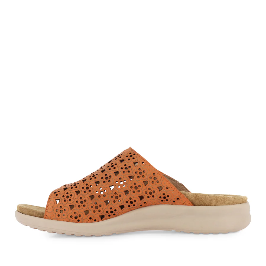 BINTY XW - ORANGE ALMOND LEATHER - Image 2
