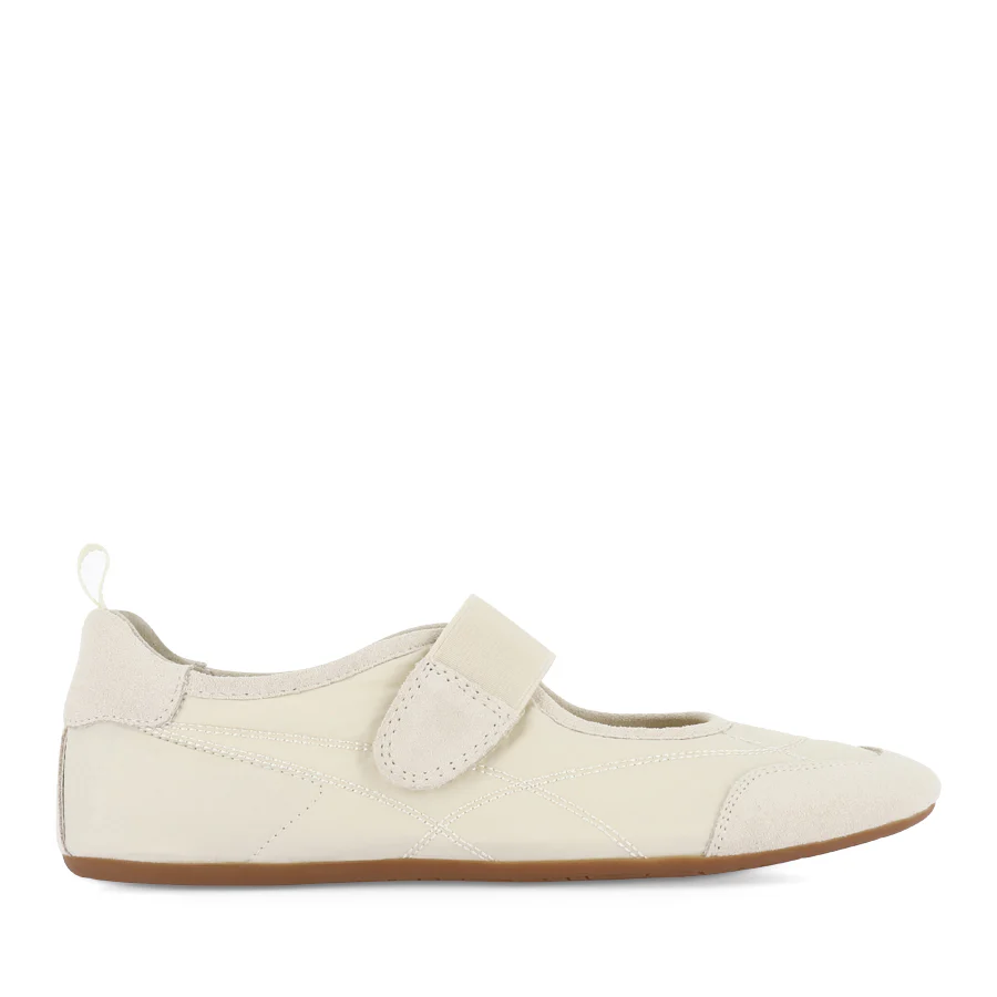 BRITAS - VANILLA/SUEDE FABRIC
