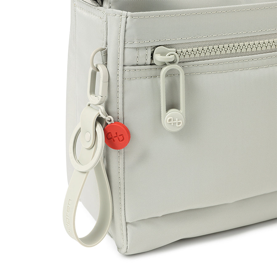 EYE MEDIUM CROSSBODY RFID - WILLOW GREY - Image 7