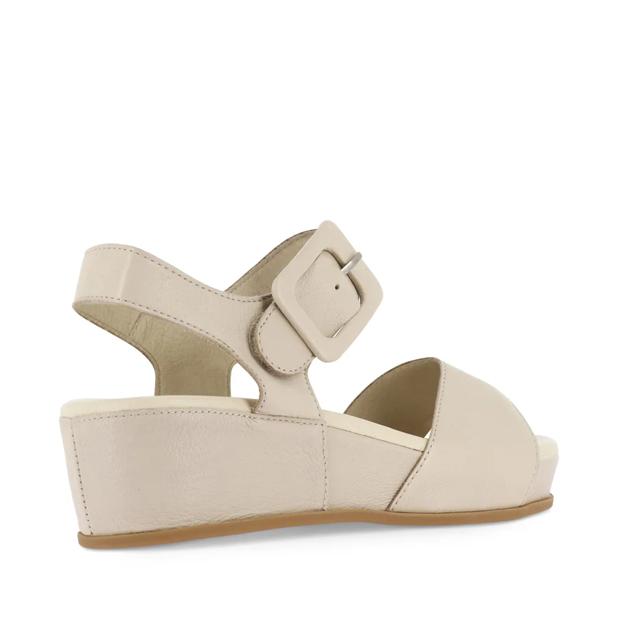FEDILA - VANILLA LEATHER - Image 4