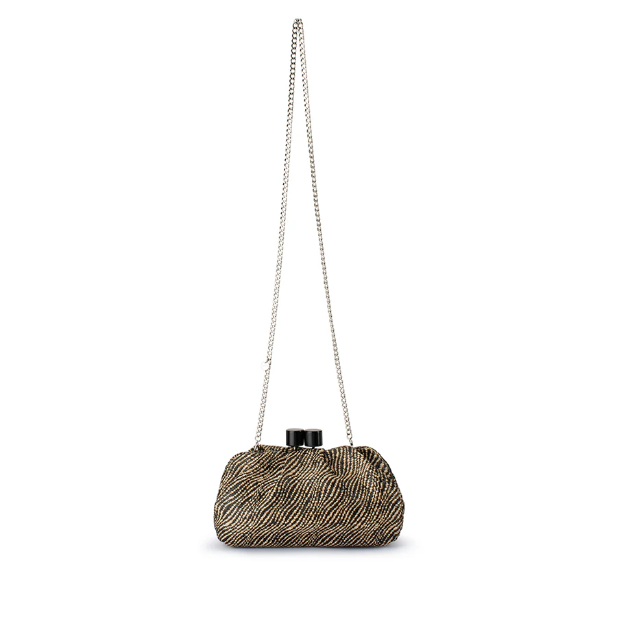 ADDISON WOVEN CLUTCH - BLACK - Image 4