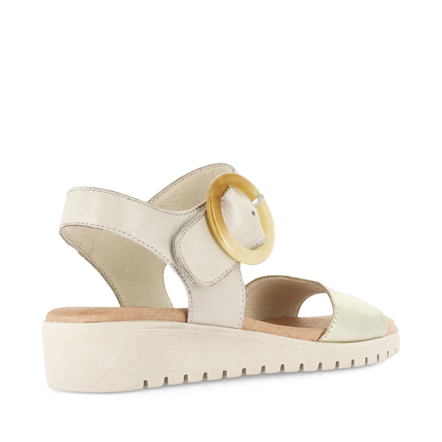 MANESSAY - PALE GOLD LEATHER - Image 4